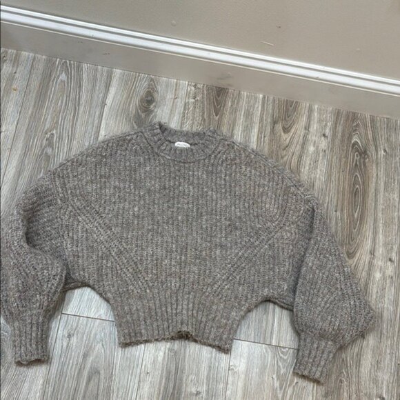 Pilcro Gray  Mauve  Crew Neck Sweater  cropped Classic Knit size Small - Picture 1 of 6